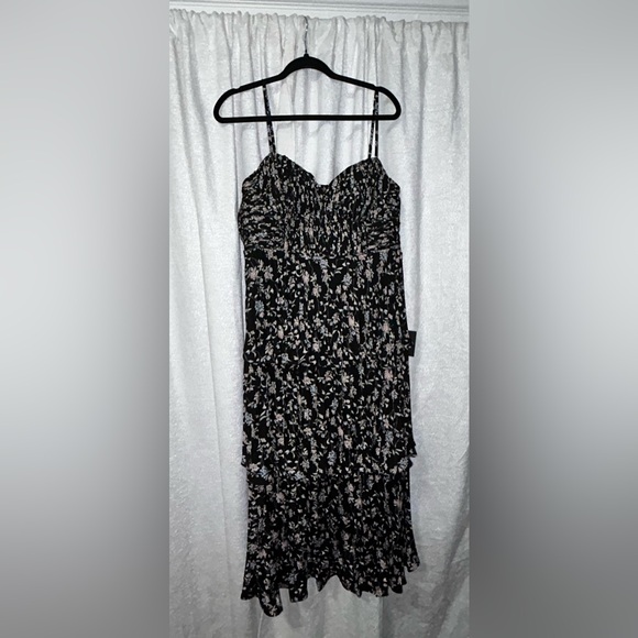 Lulus Cascading Crush Black Floral Print Tiered Bustier Midi Dress BNWT - Picture 11 of 13